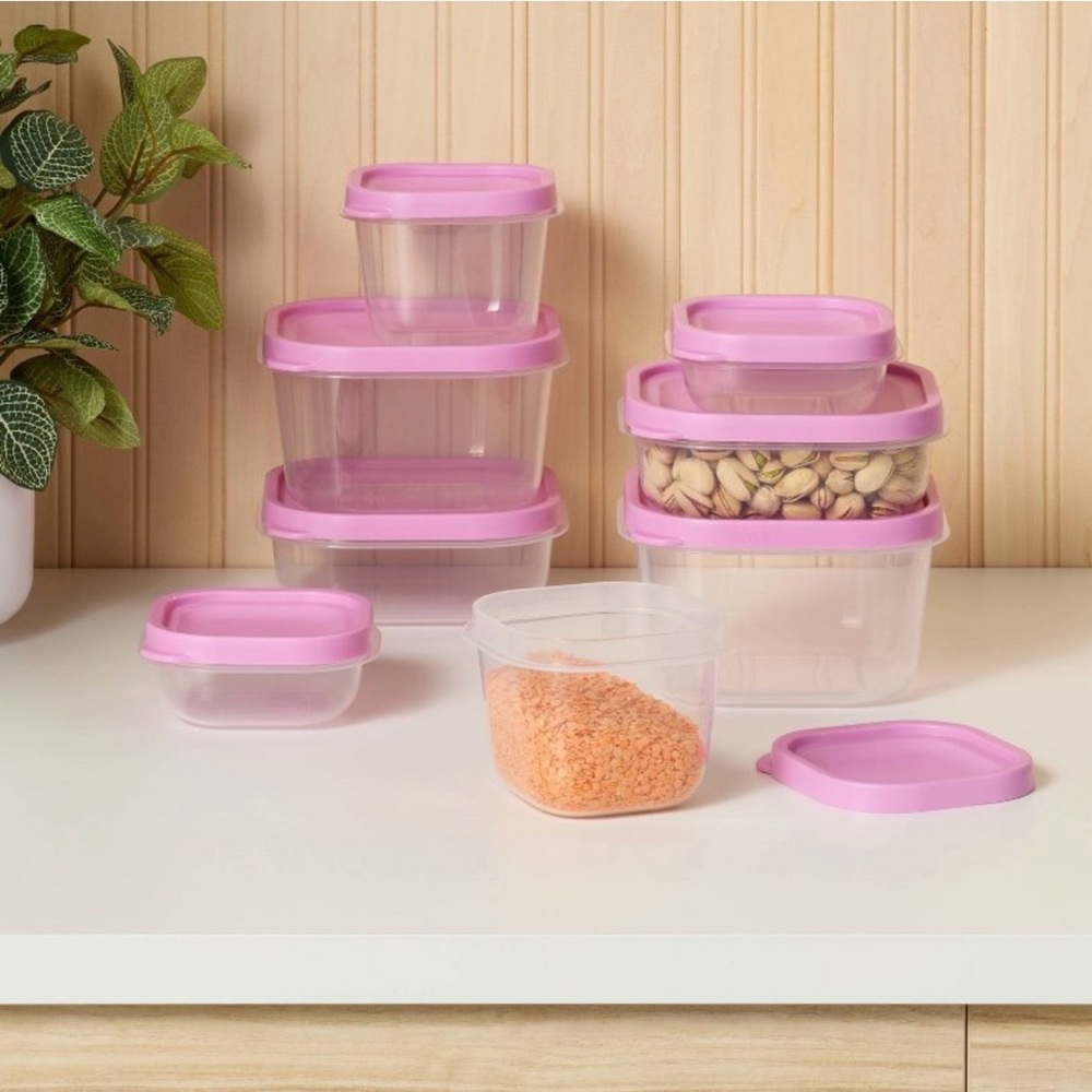 Room Essentials Pink Food Storage Container Set NEW - Picture 2 of 5